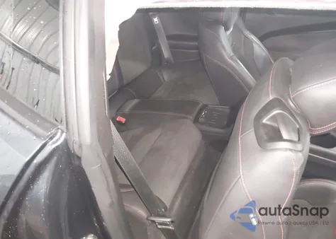 2021 Chevrolet Camaro Rwd Zl1 z USA, uszkodzony, nr VIN 1G1FK1R61M0105999